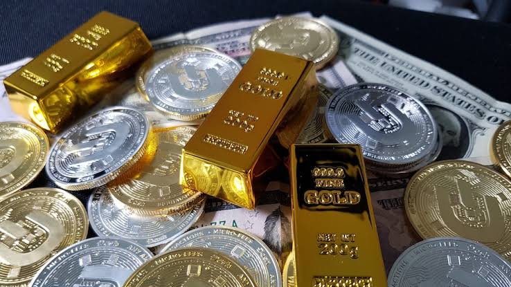  सस्ता हुआ सोना, चांदी में बदलाव नहीं